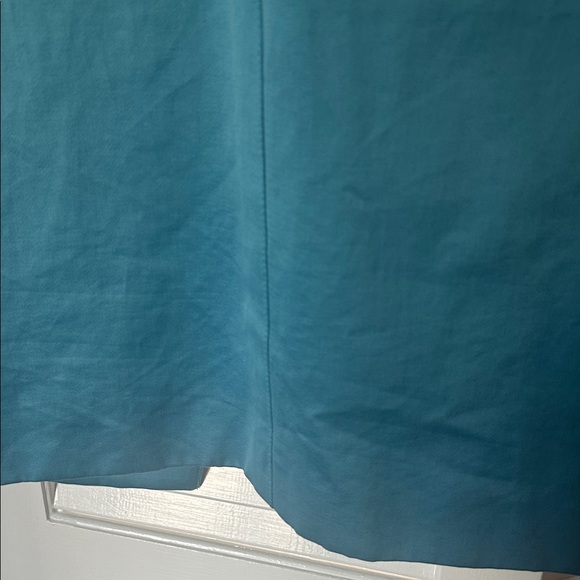 Gorgeous Burberry Aqua Trench Coat - Picture 10 of 10